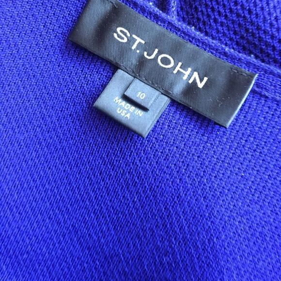 ST. JOHN Blue Seamed Suit - Picture 7 of 8